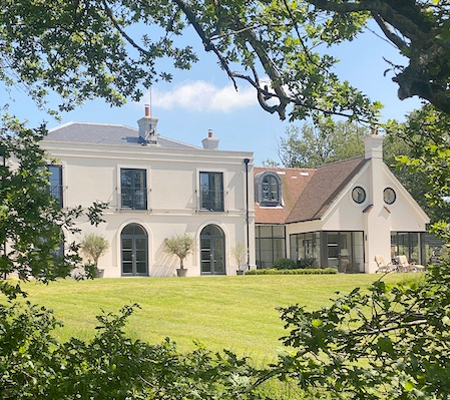 Indiviual luxury property design and building